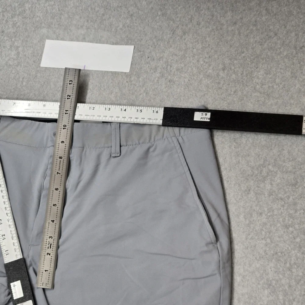 Under Armour Men Activewear Shorts 38 Gray Nylon Polyester Chino Heatgear READ